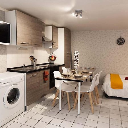Kasa Confort - Le Calme Au Coeur De La Ville - Tv & Wifi Apartman Saint-Etienne  Kültér fotó