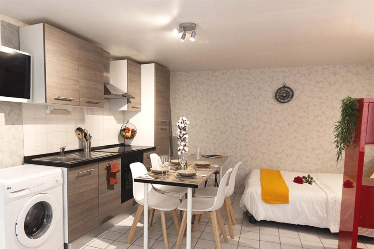 Kasa Confort - Le Calme Au Coeur De La Ville - Tv & Wifi Apartman Saint-Etienne  Kültér fotó